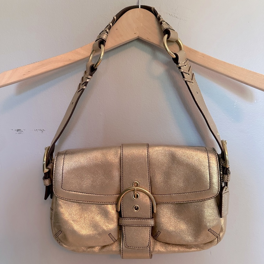 SOLD!!! Vintage Y2K Coach Metallic Gold Leather Shoulder Bag